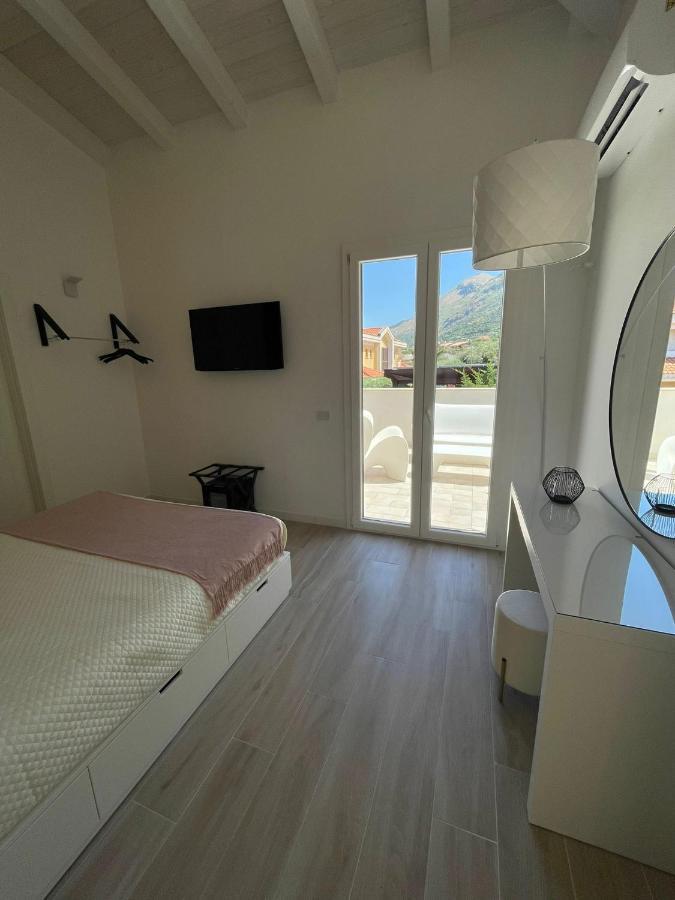 Martanna Rooms 카리니 외부 사진
